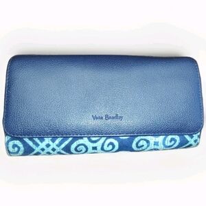 NWOT Vera Bradley Audrey 8" Wallet Leather Blue Cuban Tiles Print Leather/Fabric